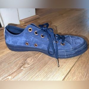 Super cute one of a kind converse! All star